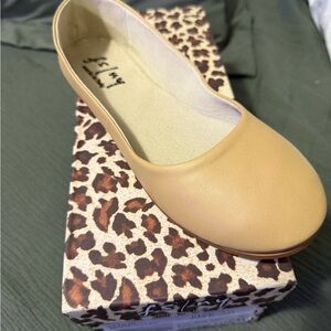 French Sole Sloop Beige Nude/Tan Leather Ballet Flat 7.5